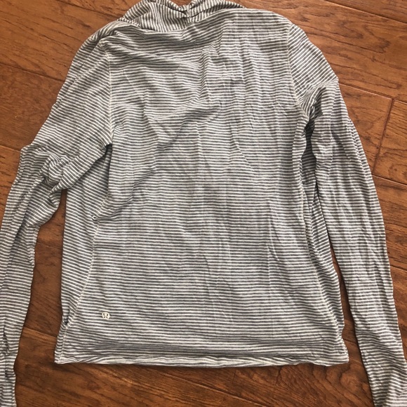 Lululemon Radiant Long Sleeve Tee - Picture 5 of 7